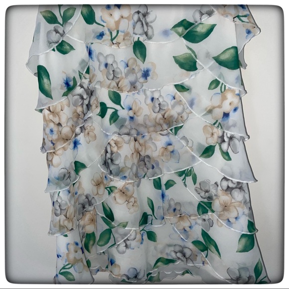 🌞3 FOR $40🌞Tiered Ruffle Cami - Picture 7 of 9